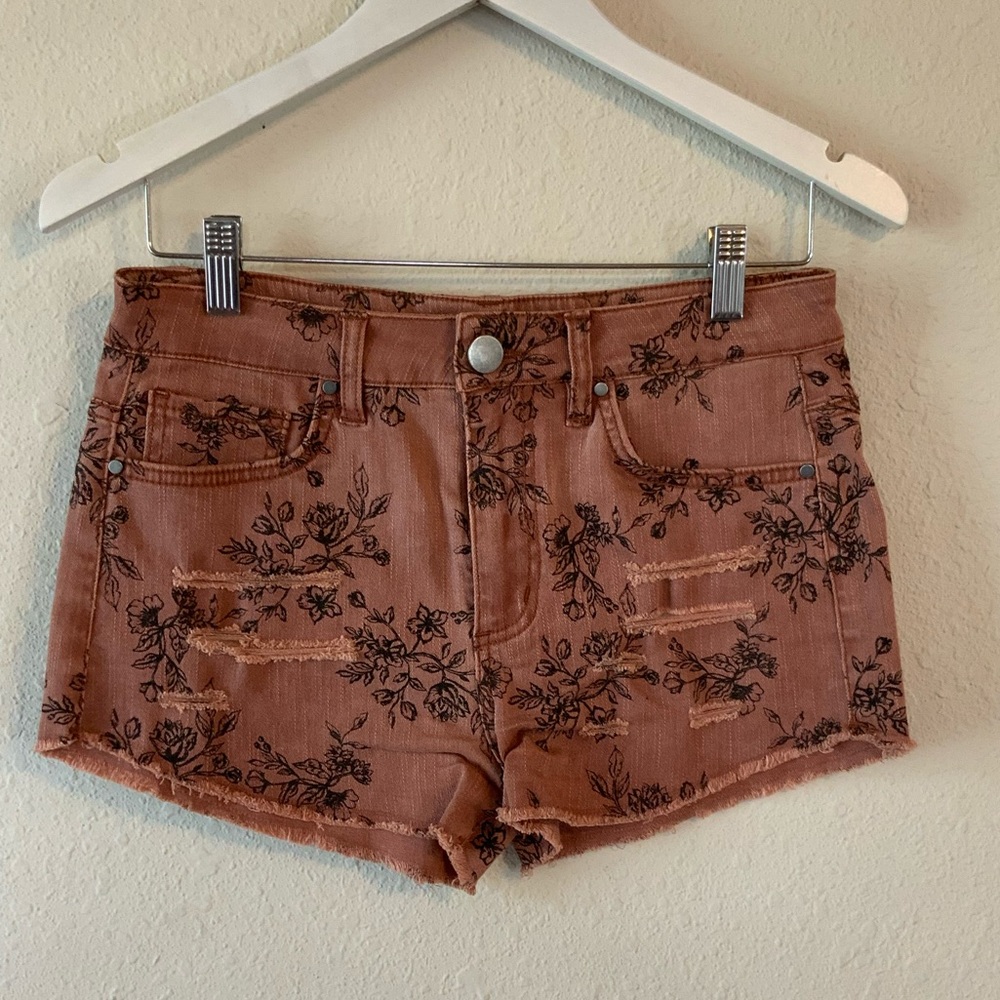 love FiRE floral printed denim shorts size 5